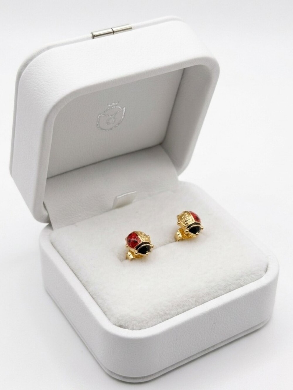 10k Gold Ladybug Stud Earrings [5.5mm] - Picture 3 of 4